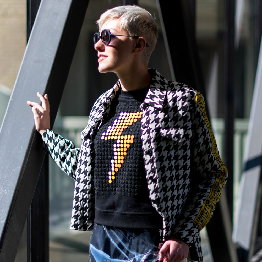 PIXELLA sweatshirt